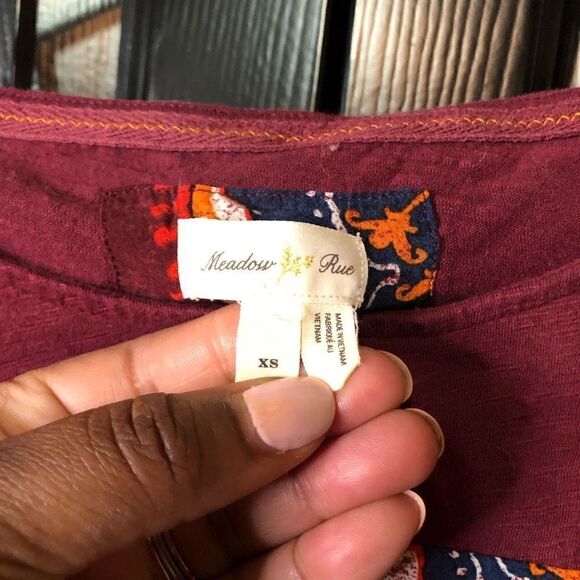 Anthropologie Meadow Rue Blouse Womens XS Medallion Boho Short Sleeve Tunic - Picture 4 of 7